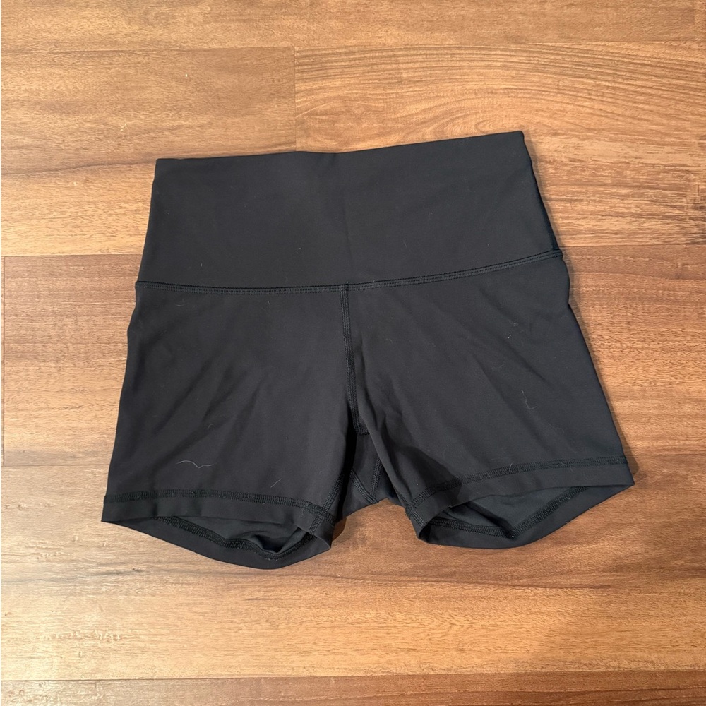 Lululemon bike shorts